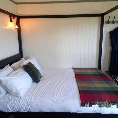 둘린 Wild Meadow Huts 빌라 외부 사진