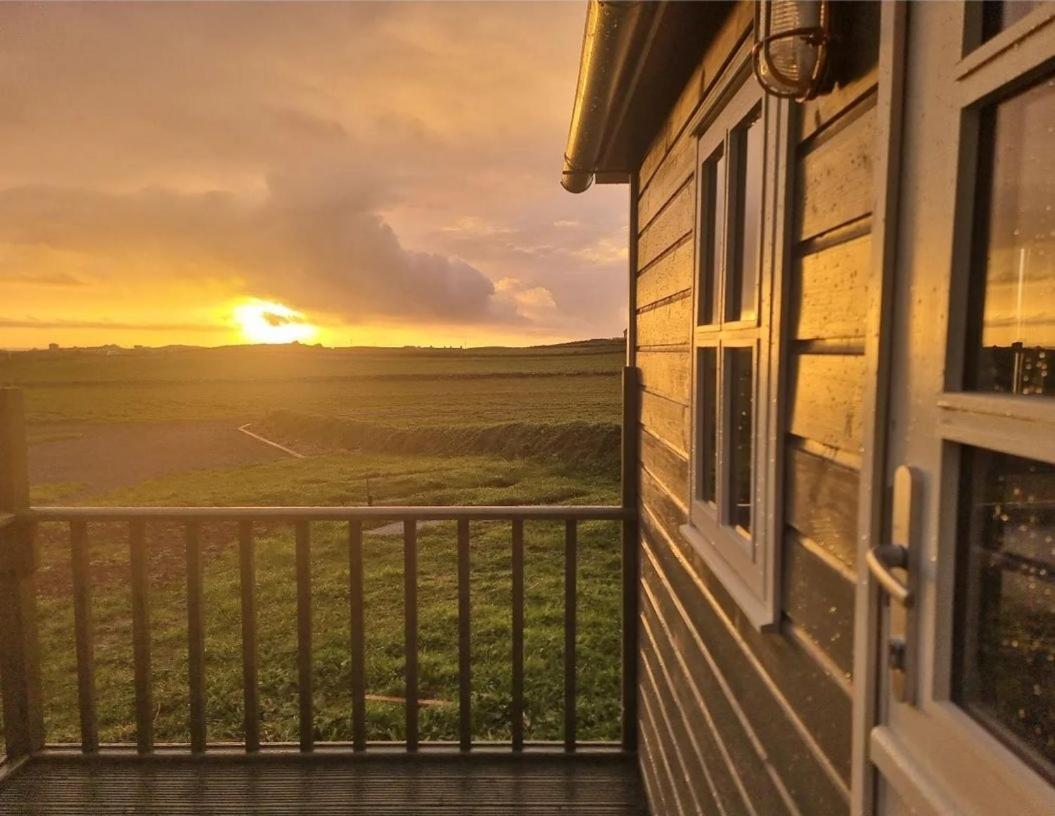 둘린 Wild Meadow Huts 빌라 외부 사진