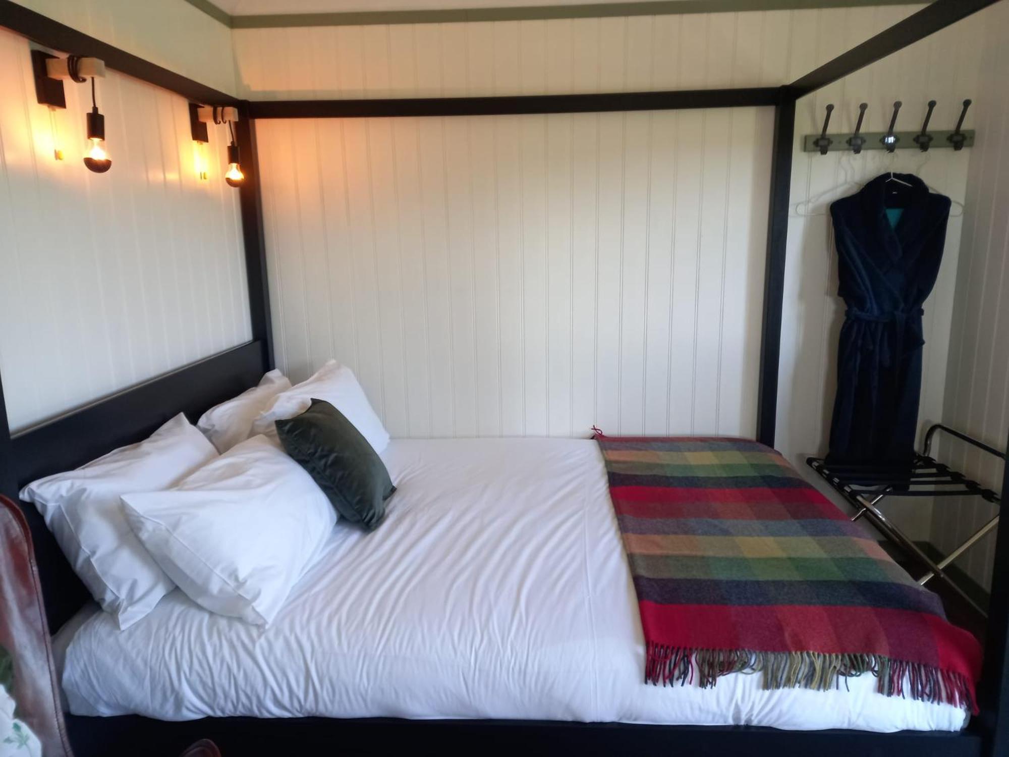 둘린 Wild Meadow Huts 빌라 외부 사진