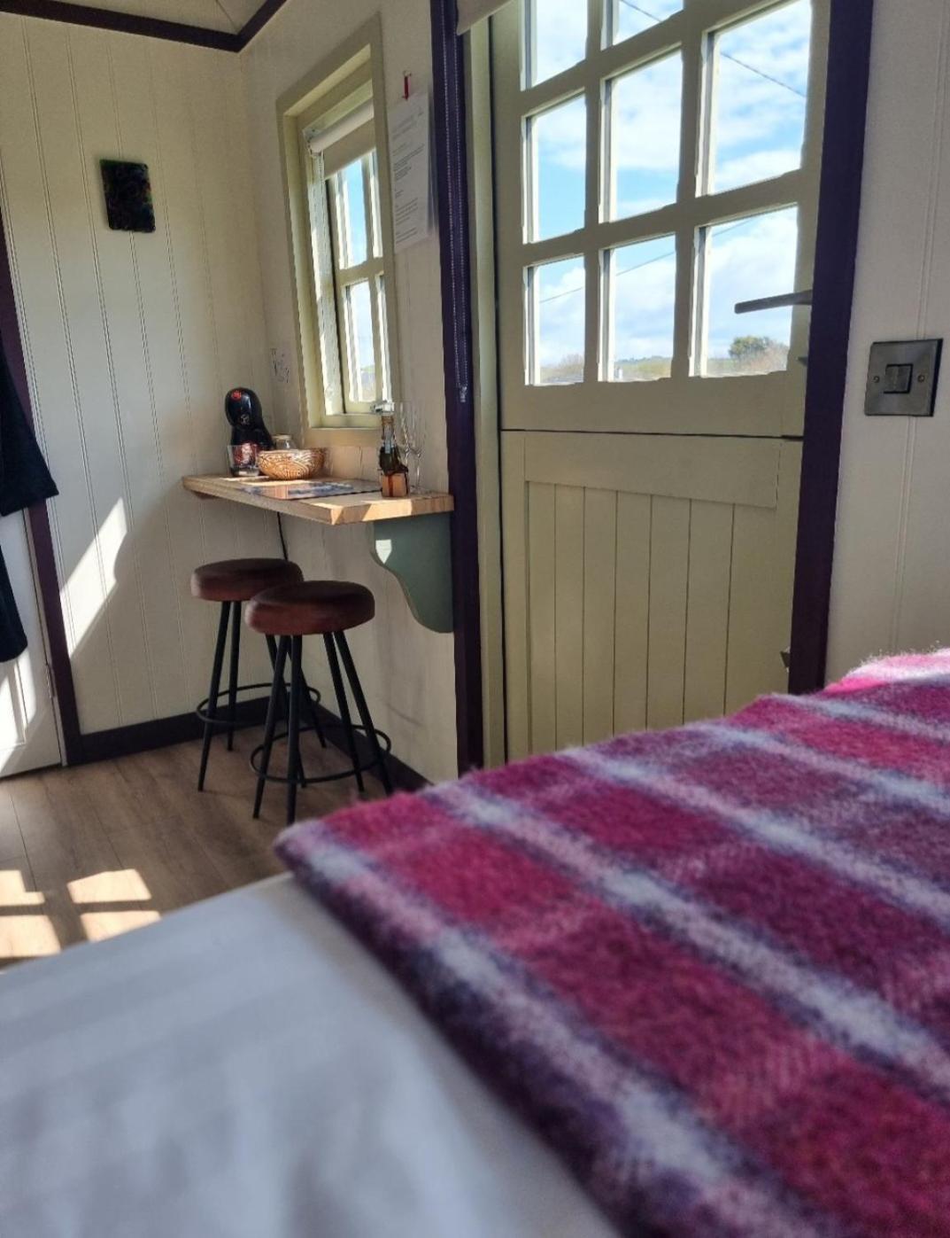둘린 Wild Meadow Huts 빌라 외부 사진