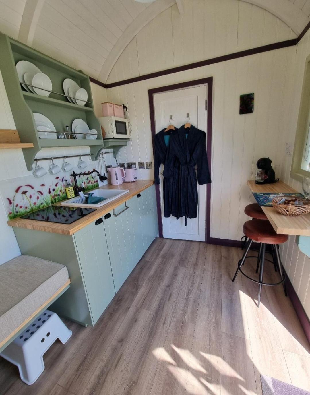 둘린 Wild Meadow Huts 빌라 외부 사진