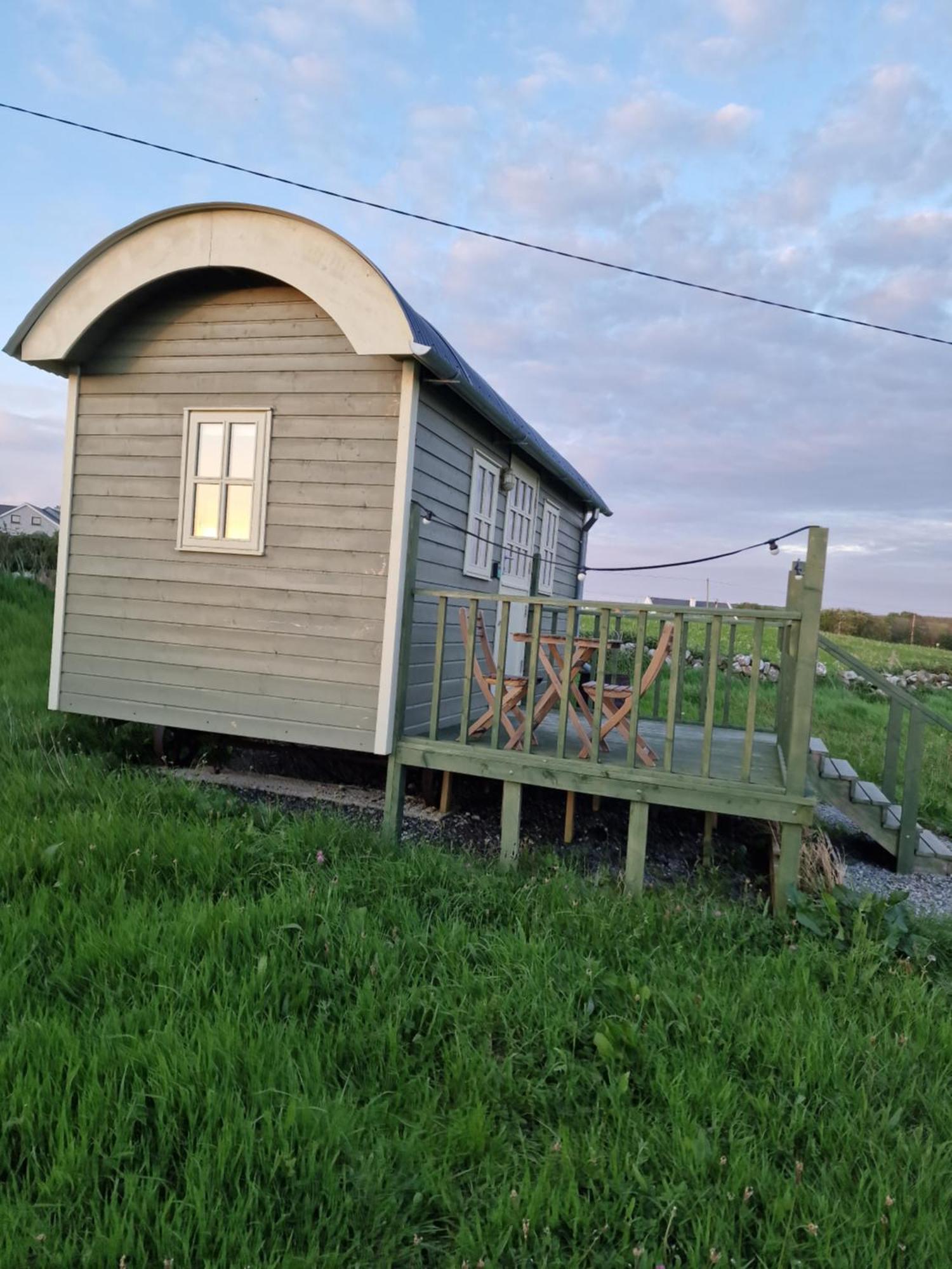 둘린 Wild Meadow Huts 빌라 외부 사진